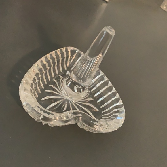 Waterford Crystal Heart Shaped Ring Holder - Picture 5 of 5